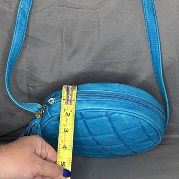 Giani Bernini, Vintage Leather Quilted Crossbody, Turquoise - Picture 6 of 6